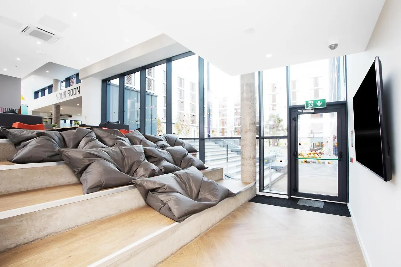 Unite Students - Salisbury Court Apartment Edinburgh
