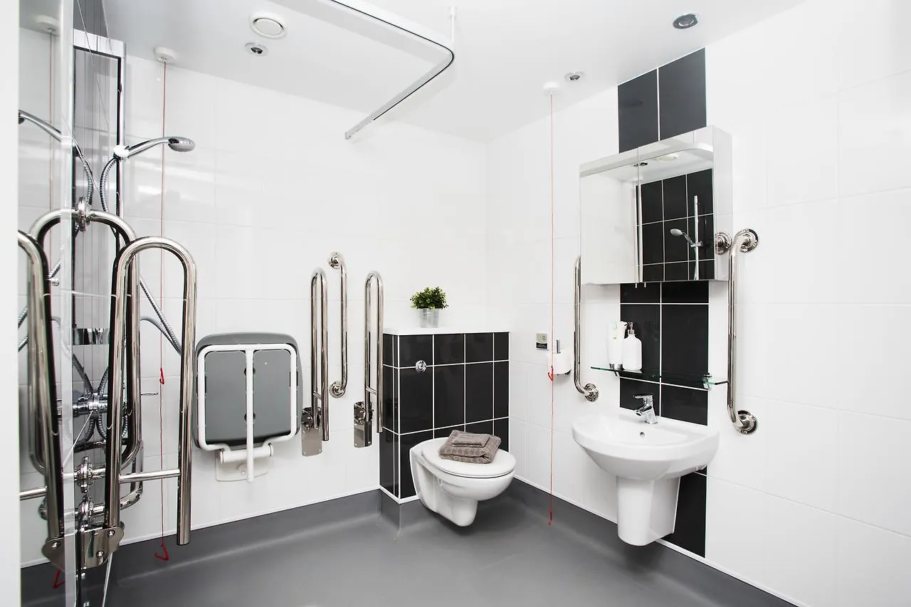 Unite Students - Salisbury Court Apartment Edinburgh