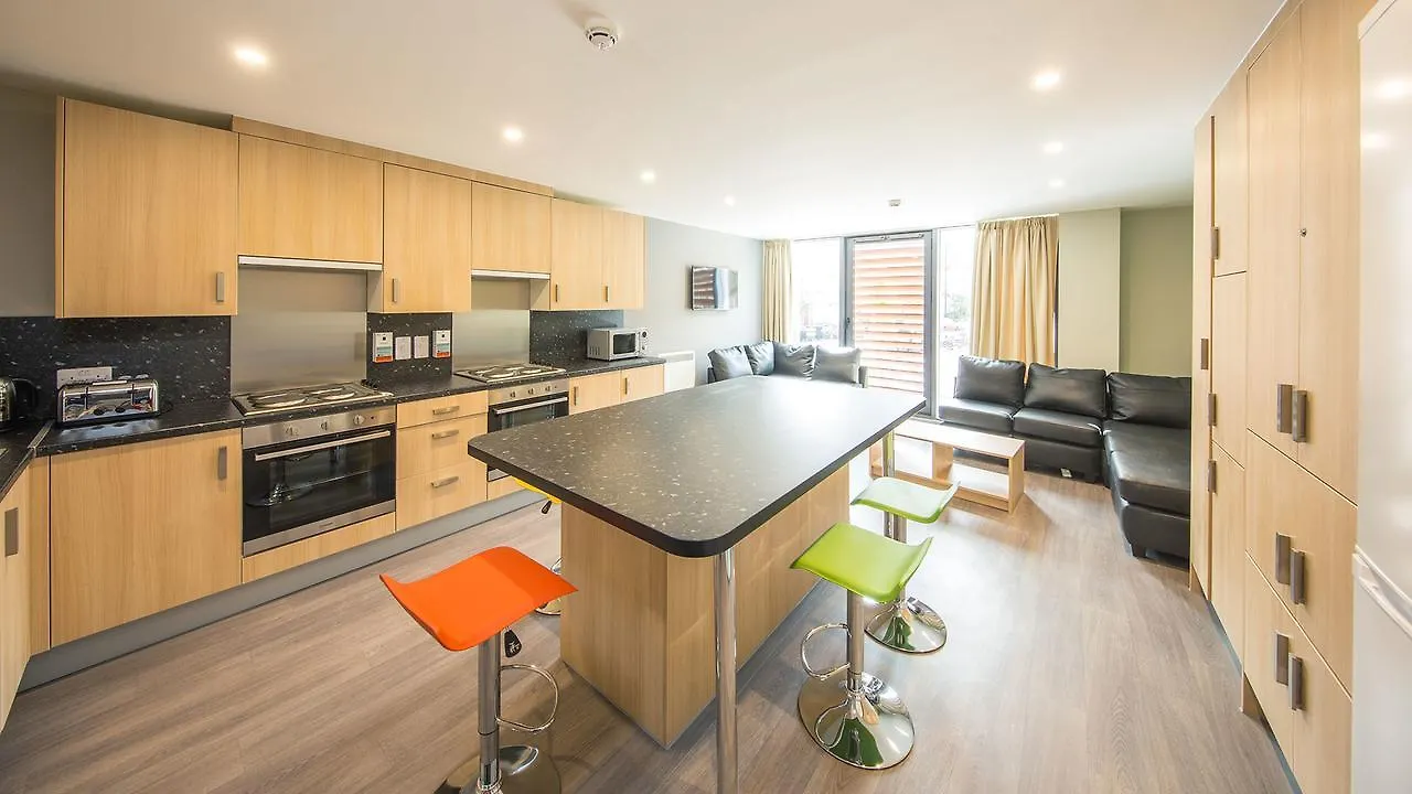 Unite Students - Salisbury Court Apartment Edinburgh